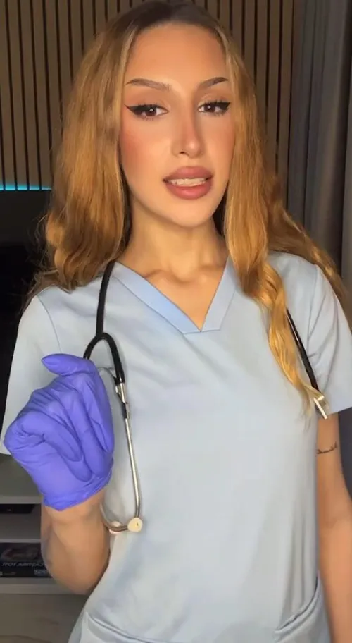 If I locked the door in exam room would you fck me or pass