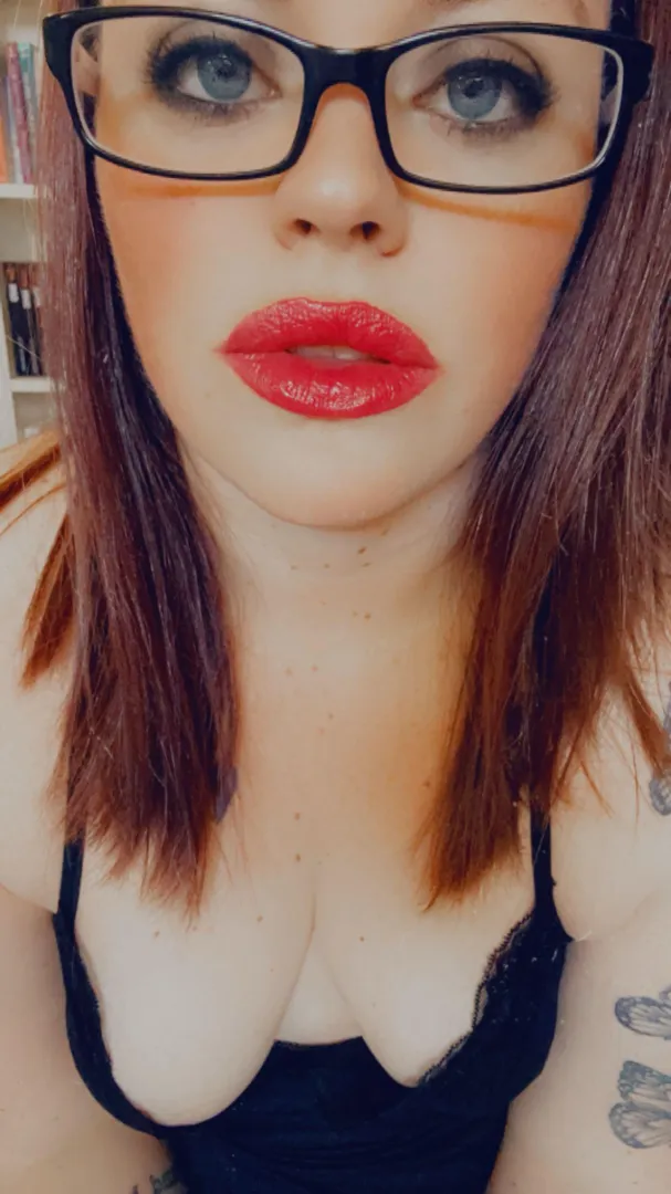 If you were in SWFL would you do drinks and a blow job with me?