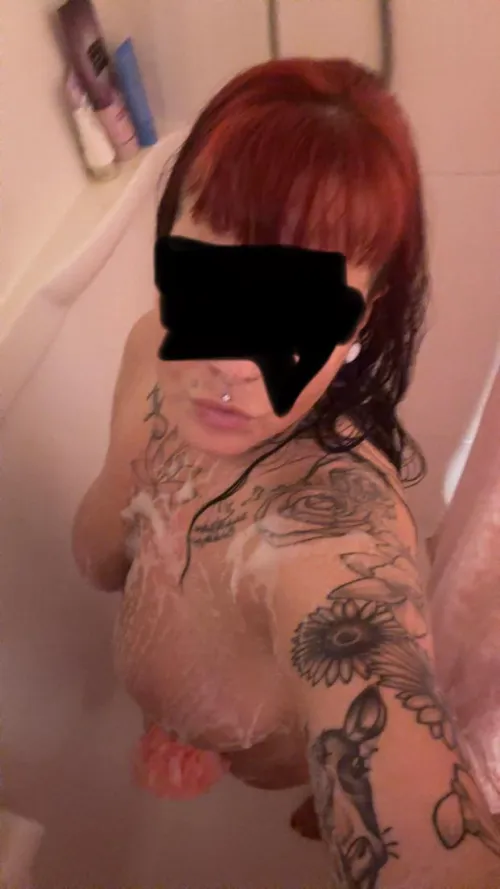 ISO looking for a somewhat fit guy to keep my wife company while she’s in St.Cloud for meetings 1/25-1/27