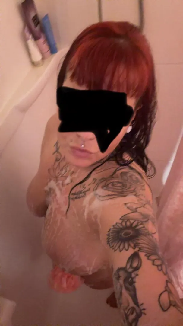 ISO looking for a somewhat fit guy to keep my wife company while she’s in St.Cloud for meetings 1/25-1/27