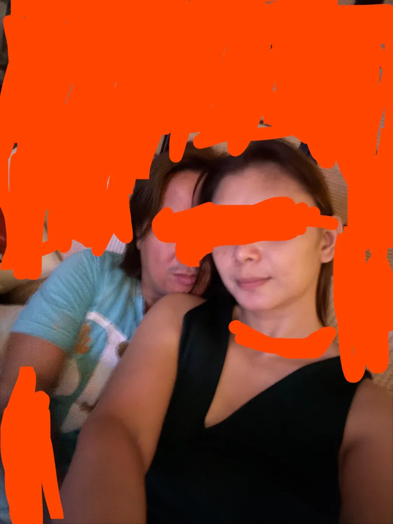 Looking for couple! Mid 30s, both professional