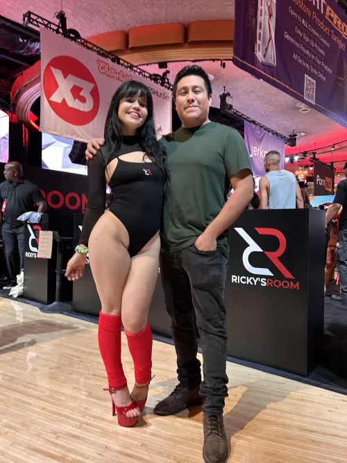Met Yhivi at the X3 Expo