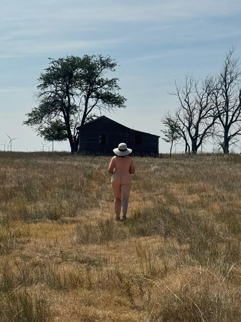 Nebraska Grassland Homestead 🌻
