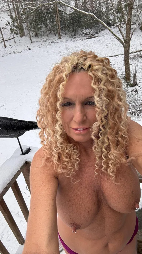 nudes is too hot to ever delete...f60