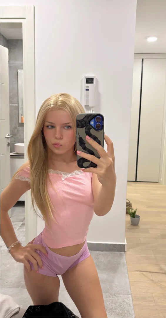 wanna be my daddy? f18 4'2