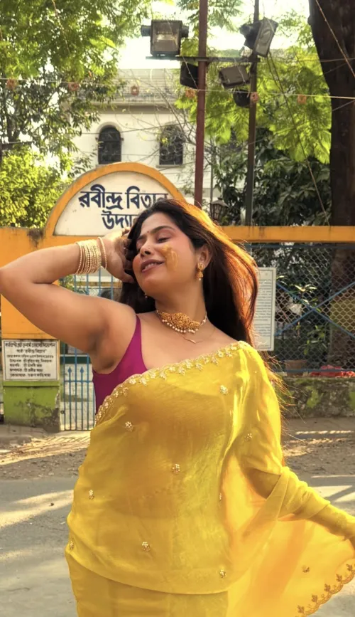 would you lick those pits? ft. Anindita