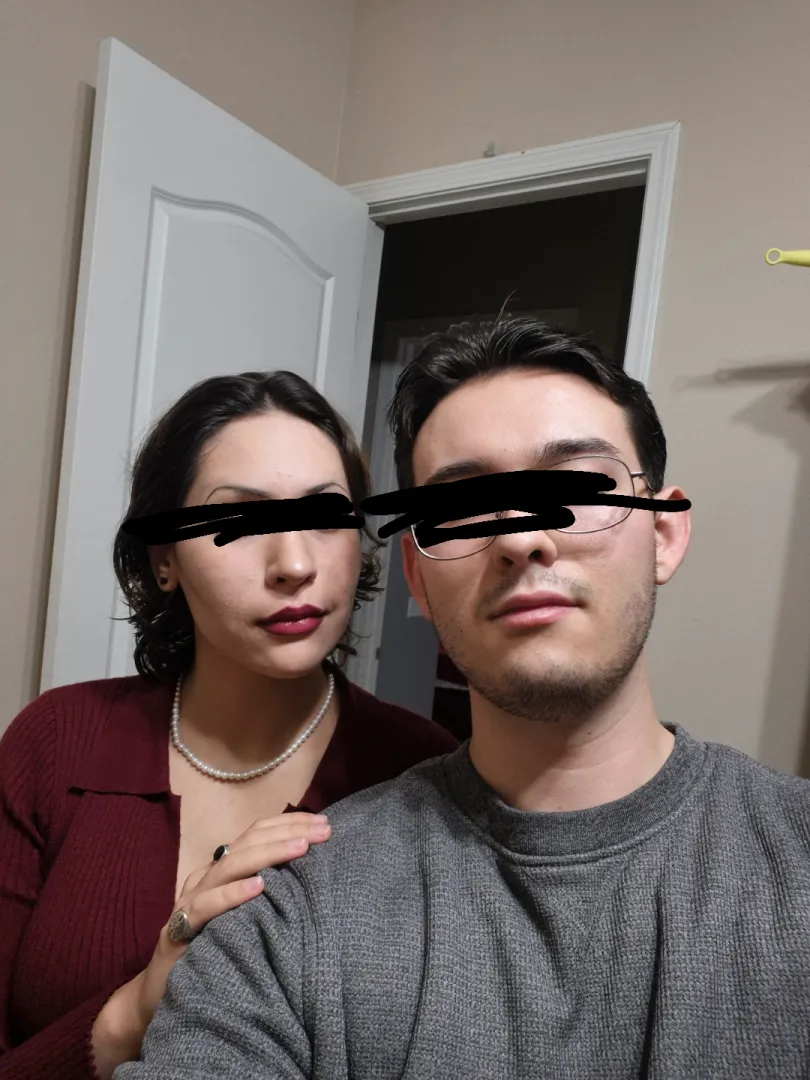 19m20f couple looking for couples ONLY cant host but planning on going to club encounters