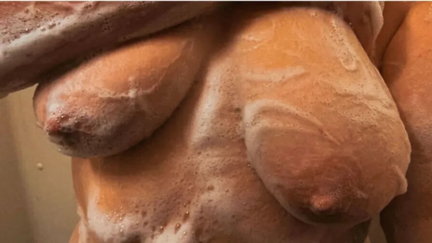 23F looking for someone in my age group