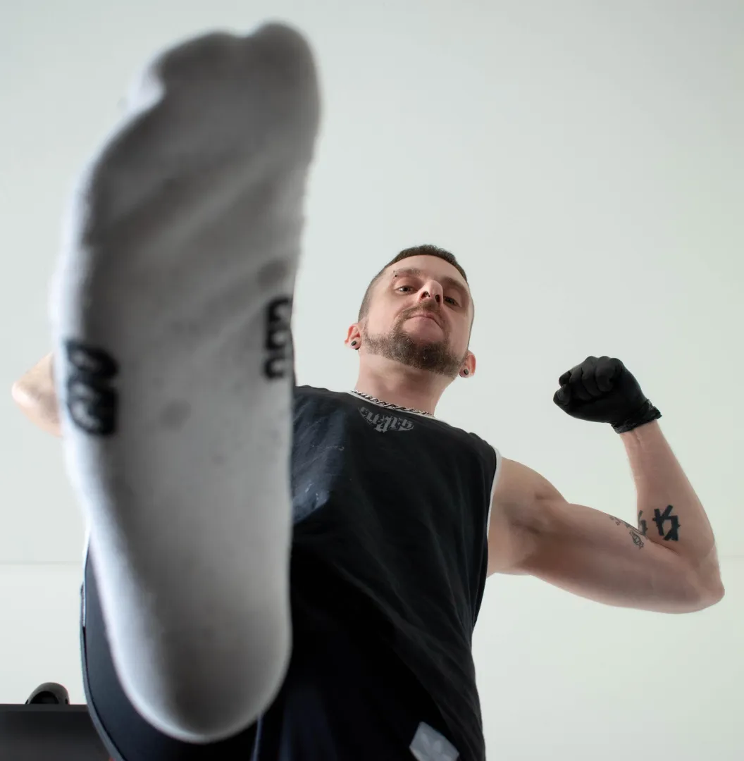 (28) im going to put all my sock all over your face