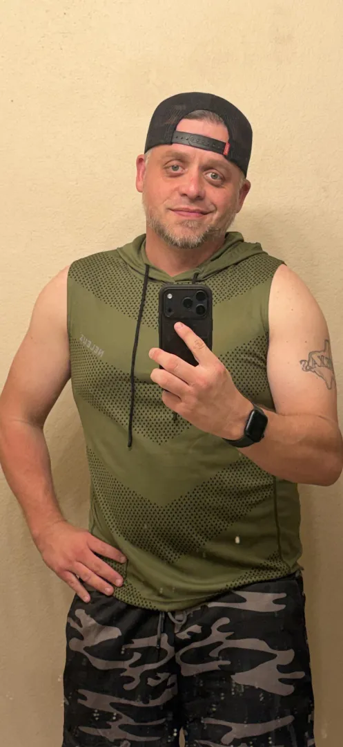 39 Single Dad looking for Friends!!!