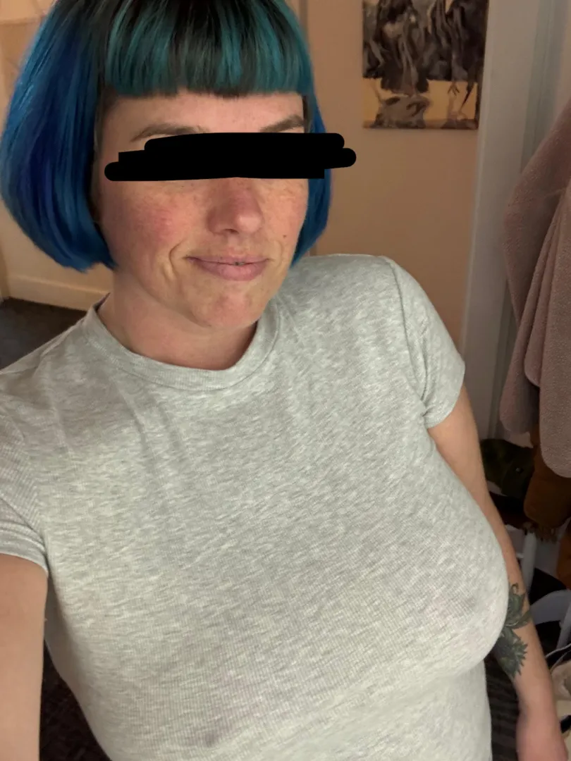 42f for M/MM/MF; all alone in key west until 1/22 ;)