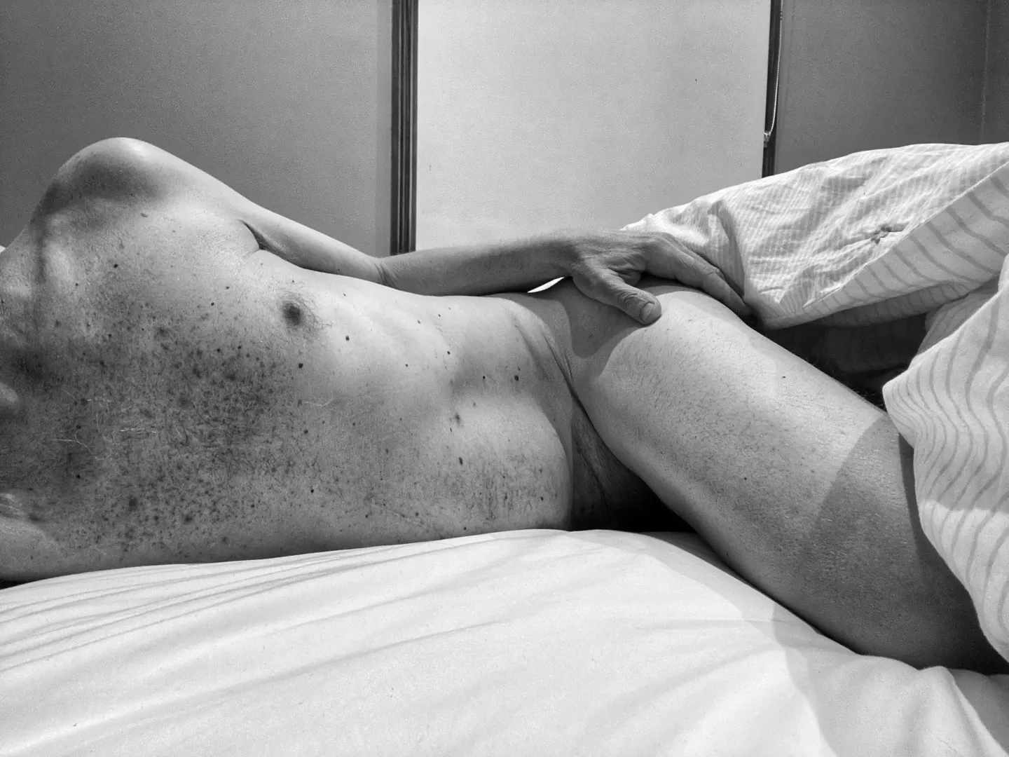 🎵 And if you wanna show, then just let me know🎵