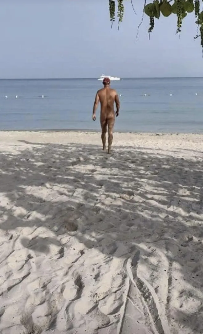 Casual stroll down to the water.