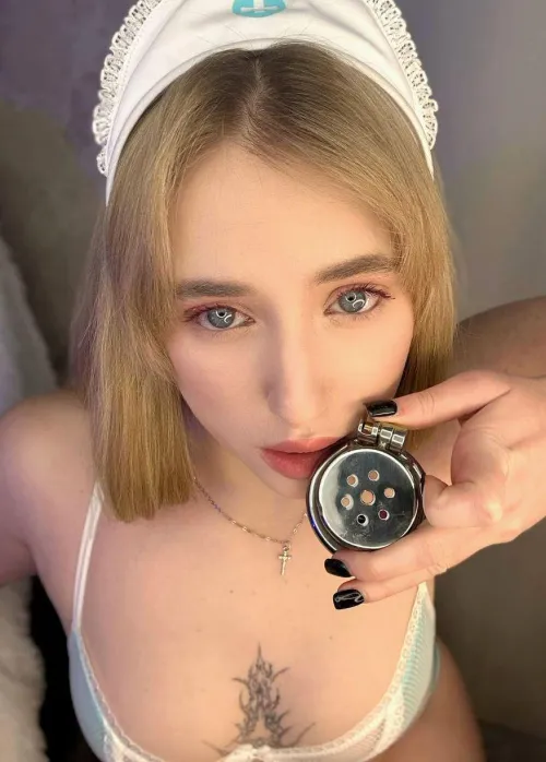 Chastity test: comment how many days you’ve gone without cumming.