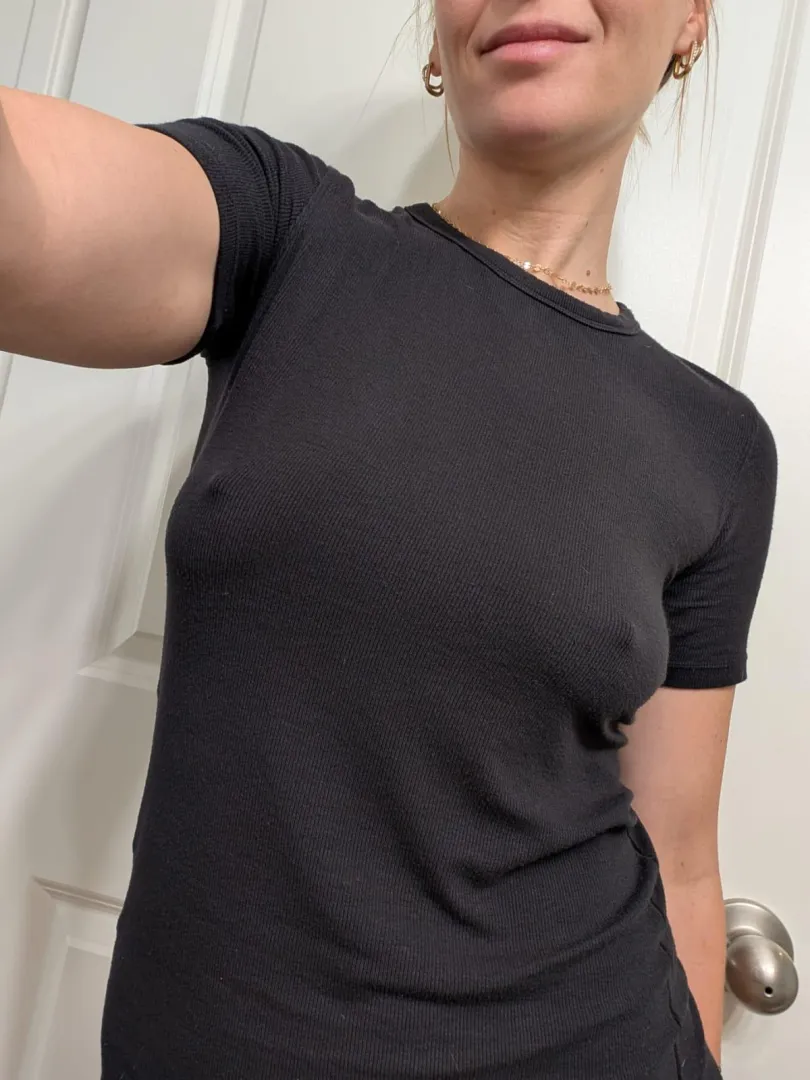 Come put a bigger smile on my face by getting me naked