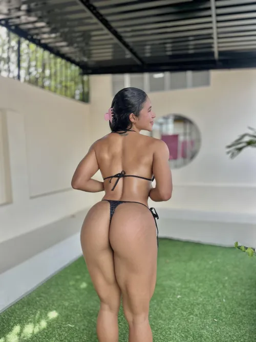 Do you like my hottie back