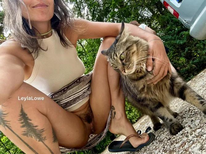 He's not happy about not being the only Pussy in the pic