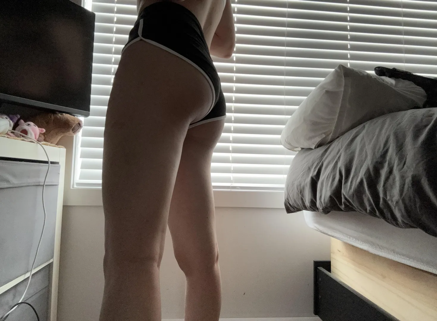 How’s the view from down there baby?