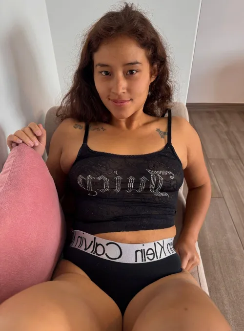 I look so hot in these panties