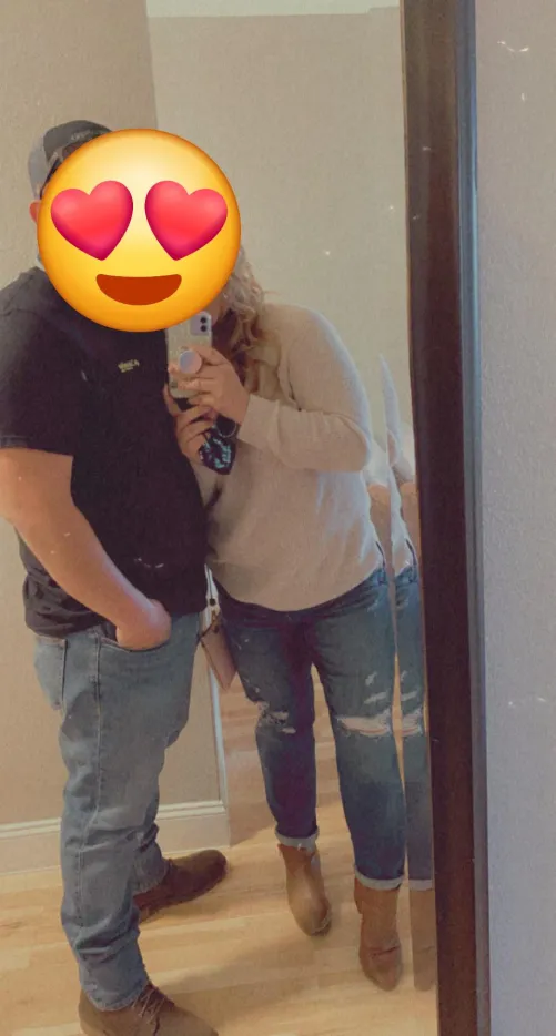 M34F33 looking for a 3rd(woman) were located in round rock area