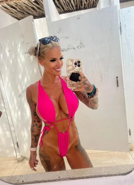 My offer is to be your personal bimbo