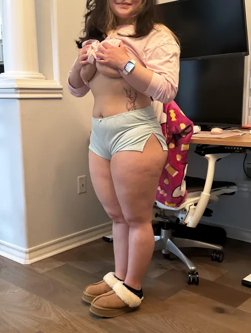 My Short Asian/Latina Body