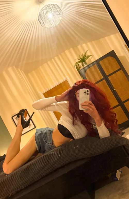 Nadine is always feeling just the right amount of a tease! 😇😉