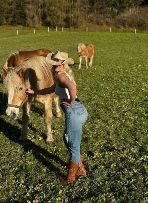 Riding horse by day, guess what I ride at night