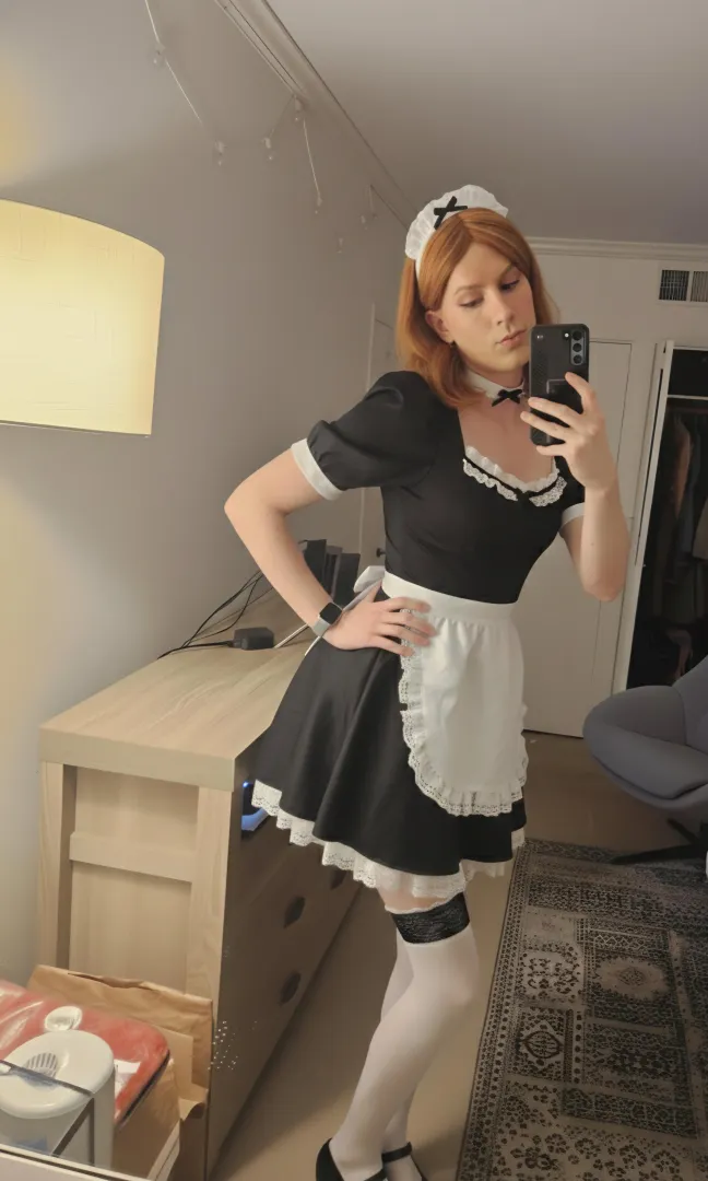 Welcome home daddy! How was work?