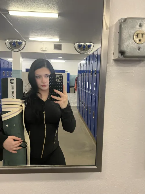 yoga fit! 🧘‍♀️ ^^