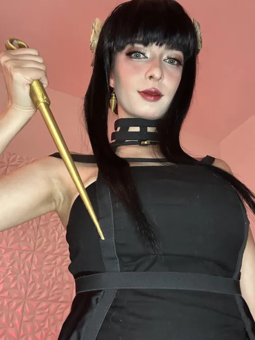 Yor Forger (DeewBubbles)