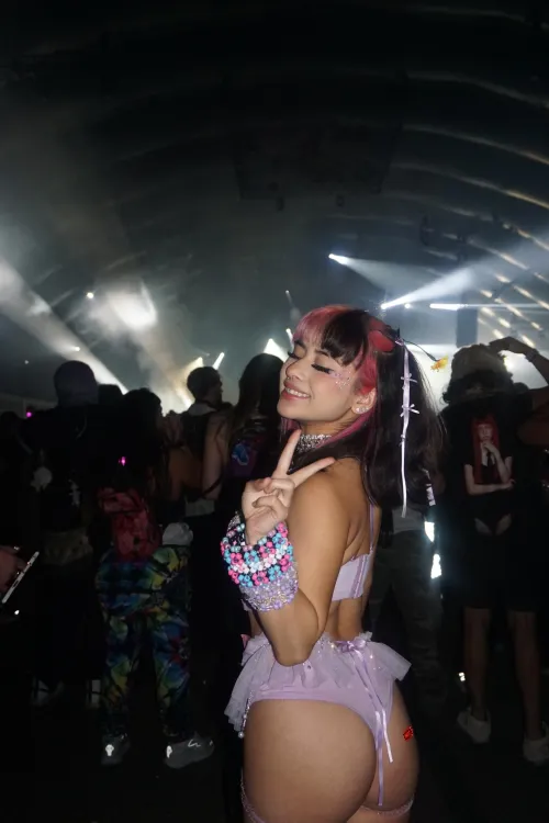 festival slut forever