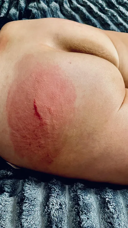 Her next words were, “Thank you Master” 😏