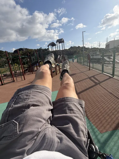 I need a club or bar recommendation in naha