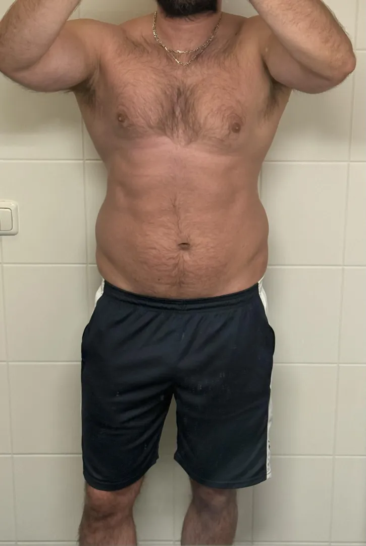 Keeping it real and hairy in the bathroom mirror