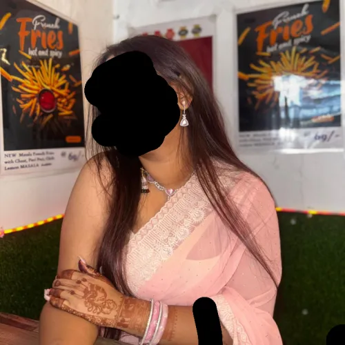 Looking for a virtual daddy to spoil me good and domme me at the same time