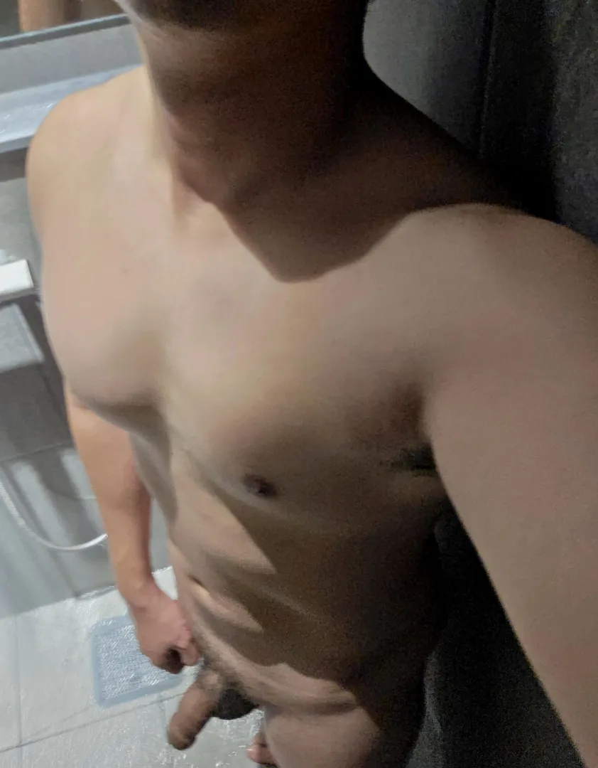 M22 horny dm me