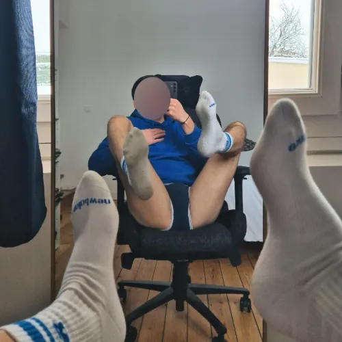 Mood of the day. 5 days of wearing it, that's starting to be a lot, isn't it?