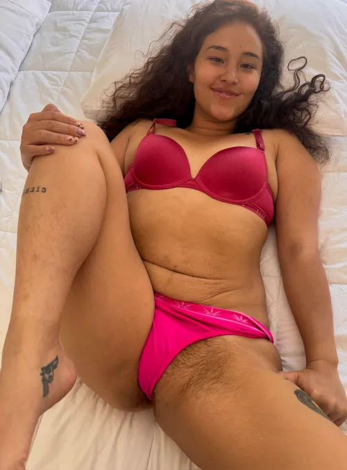 My sexy natural body looks so tempting