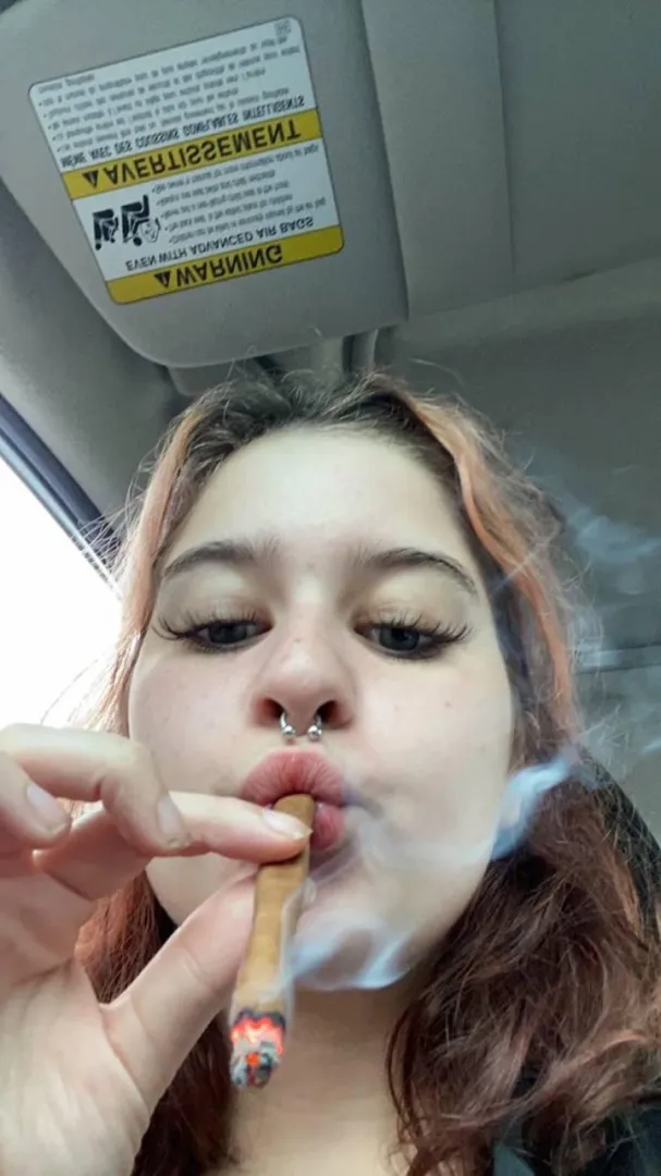 Sativa makes me HORNY.