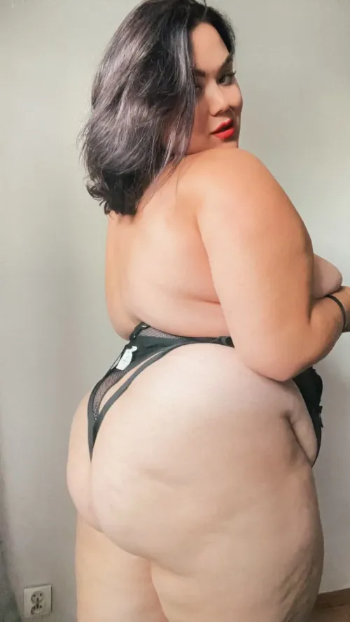 Say fuck yes if you are pounding this ass