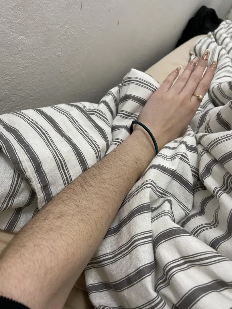Some nice hairy [arms]