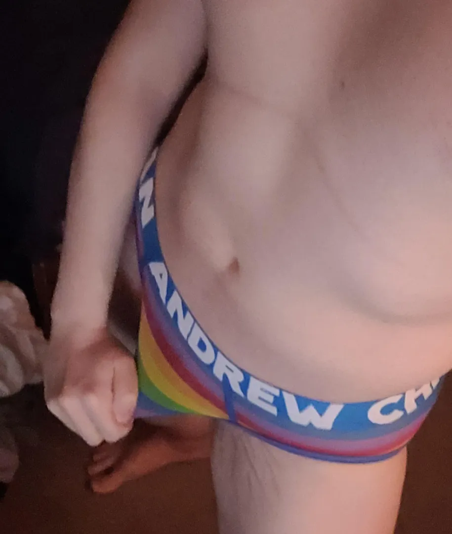 Wanna give me a hand 😮‍💨?