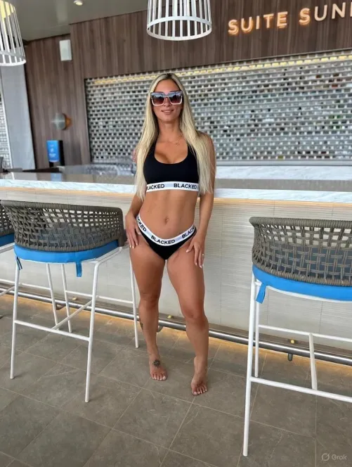 Would u let your wife wear this