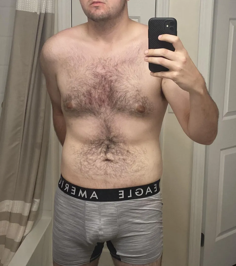 28 [M4F] - Total eater looking to worship pillow princess