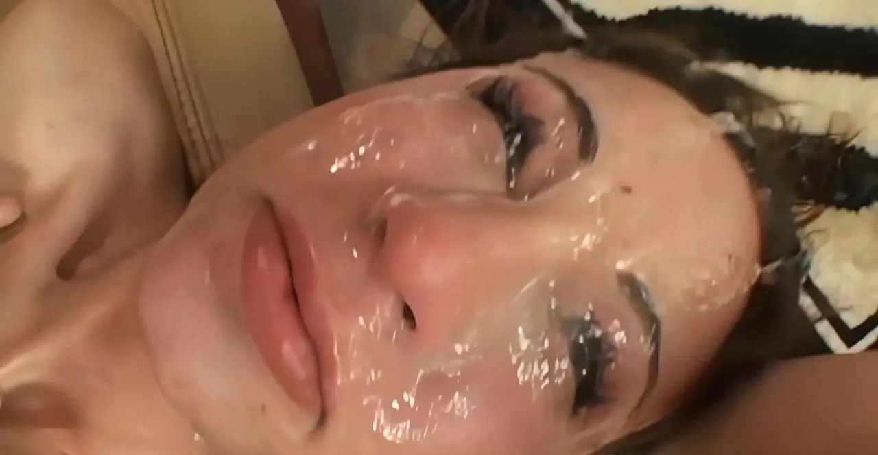 Amber cum face...