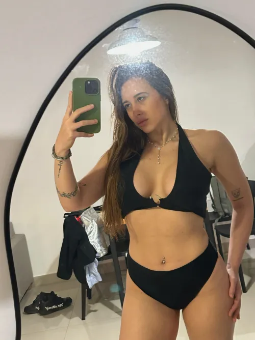 can you behave if we're alone? f20