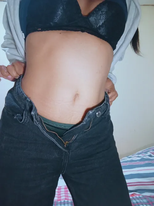 Could you help me with these? Jeans, please! 