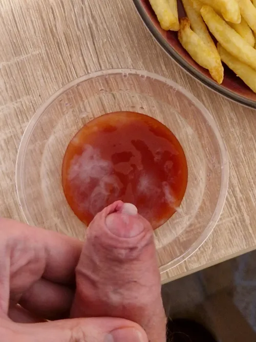 Extra saucy ketchup for my fries
