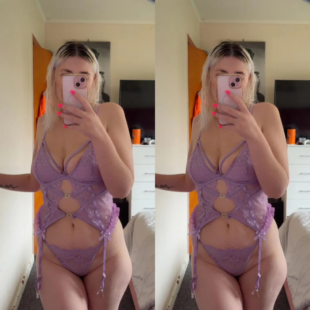 How’s a 28 nz milf for ya